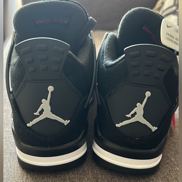 Jordan 4 black Canvas size 8 without box - Picture 4 of 6